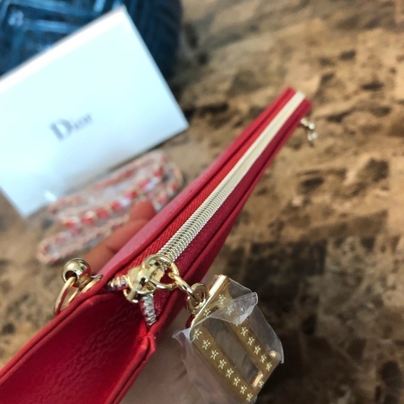 DIOR Cosmetic bag converted to crossbody BNWB, perfect brand new condition - Picture 9 of 14